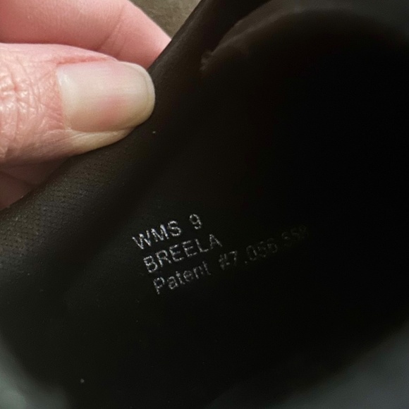 Dolce Vita Breela Sneakers - Picture 5 of 8